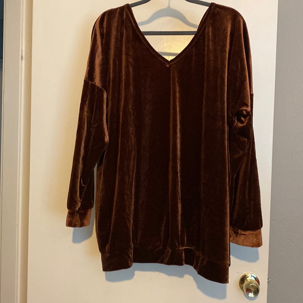 Women’s Brown Velvet, Long Sleeve, Open Back Top Size 2X